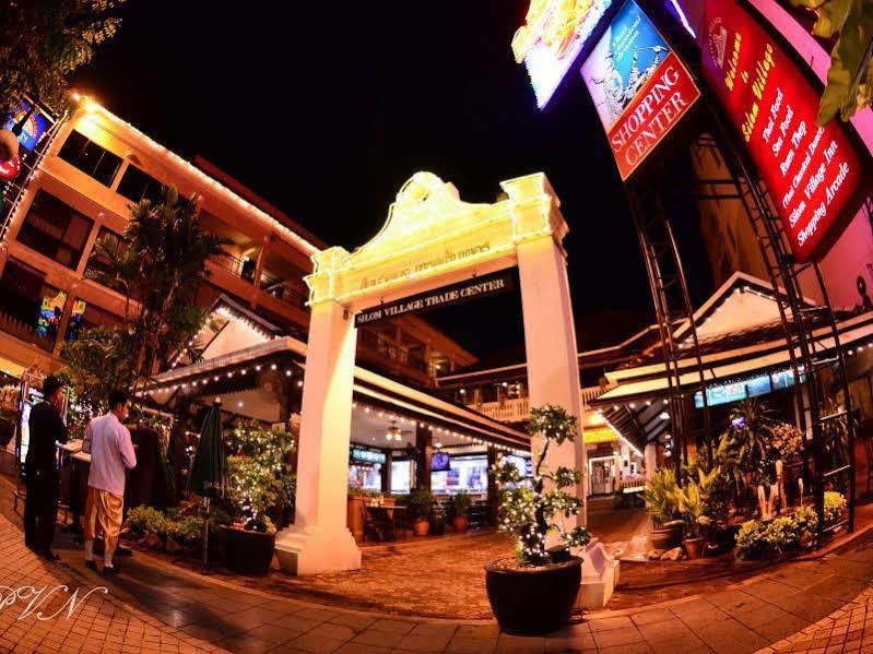 Silom Village Inn Bangkok Zewnętrze zdjęcie