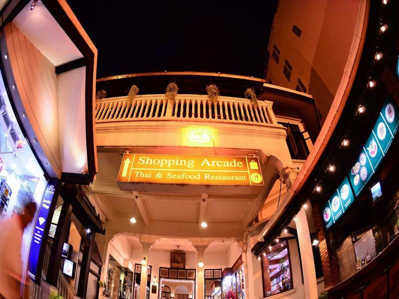 Silom Village Inn Bangkok Zewnętrze zdjęcie