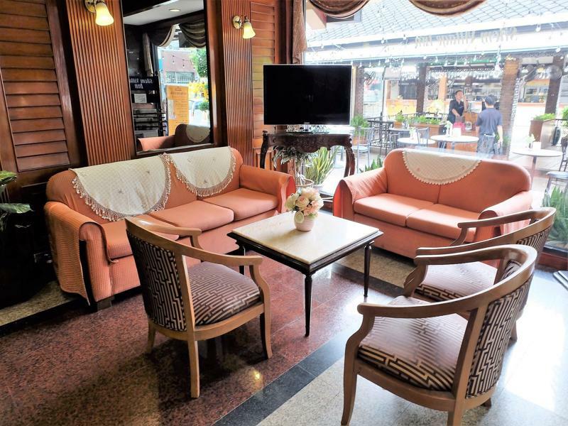 Silom Village Inn Bangkok Zewnętrze zdjęcie