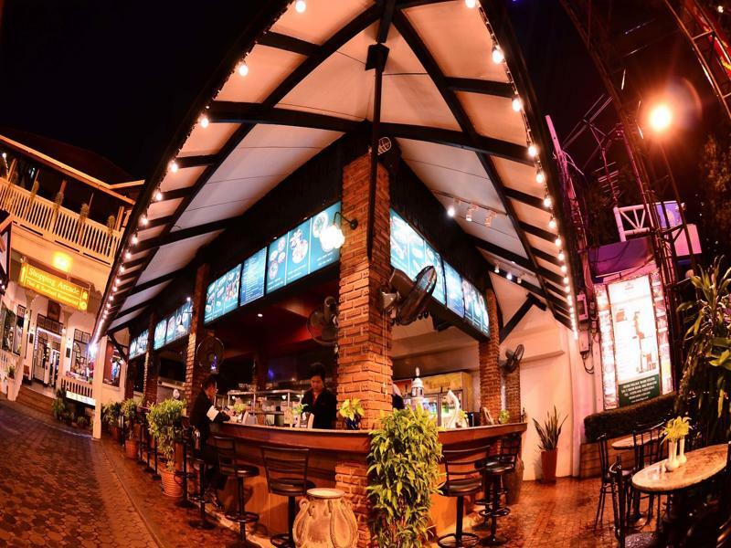 Silom Village Inn Bangkok Zewnętrze zdjęcie